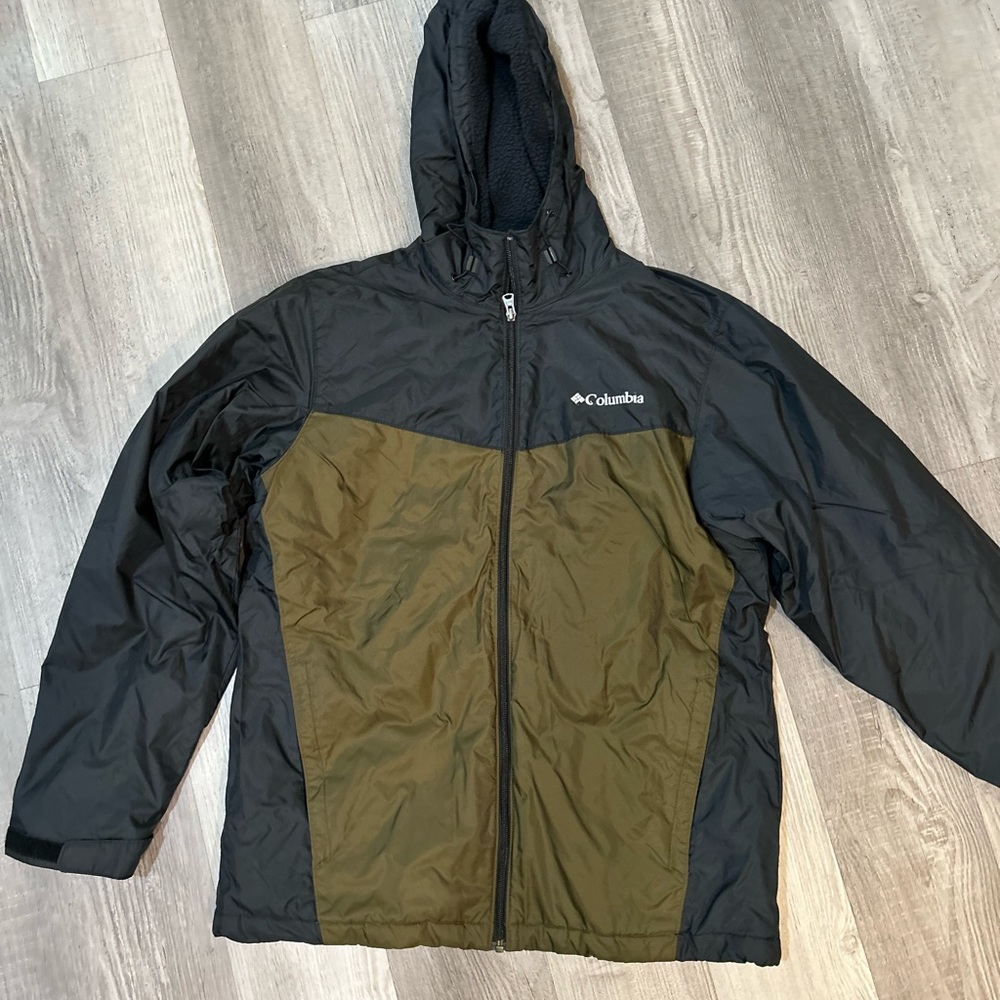 Columbia Black and Olive Jacket fleece lined full zip Men M
